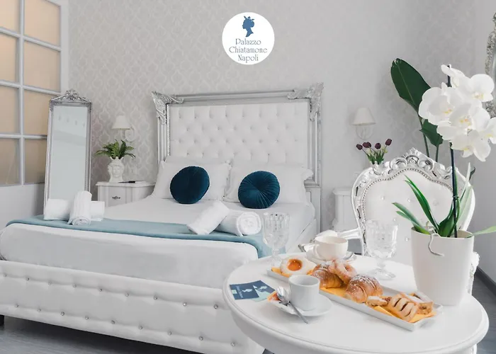 Palazzo ChiatamoneHotel Napoli
